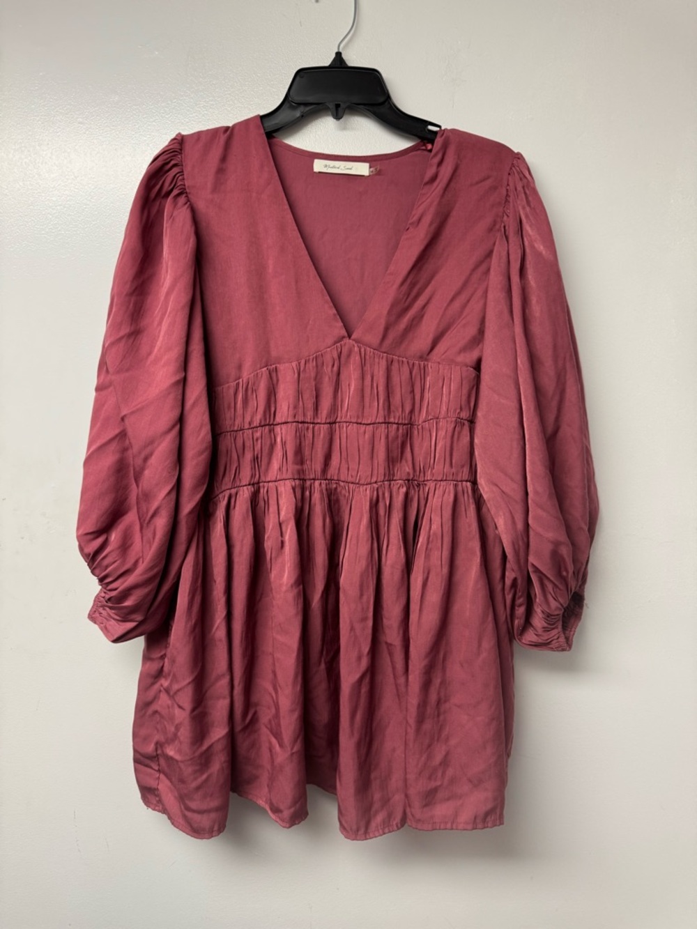 Mustard Seed Womens Dress M Satin Babydoll Puff Sleeve V Neck Mini Pink Boho A5 - Picture 2 of 9